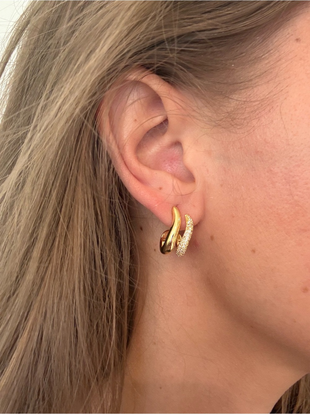 Do everything in Love Gold Dipped Pave Curved Hoop Earrings - Gold